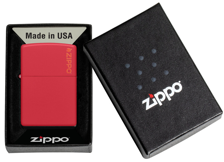 klassisches rotes mattes zippo-logo