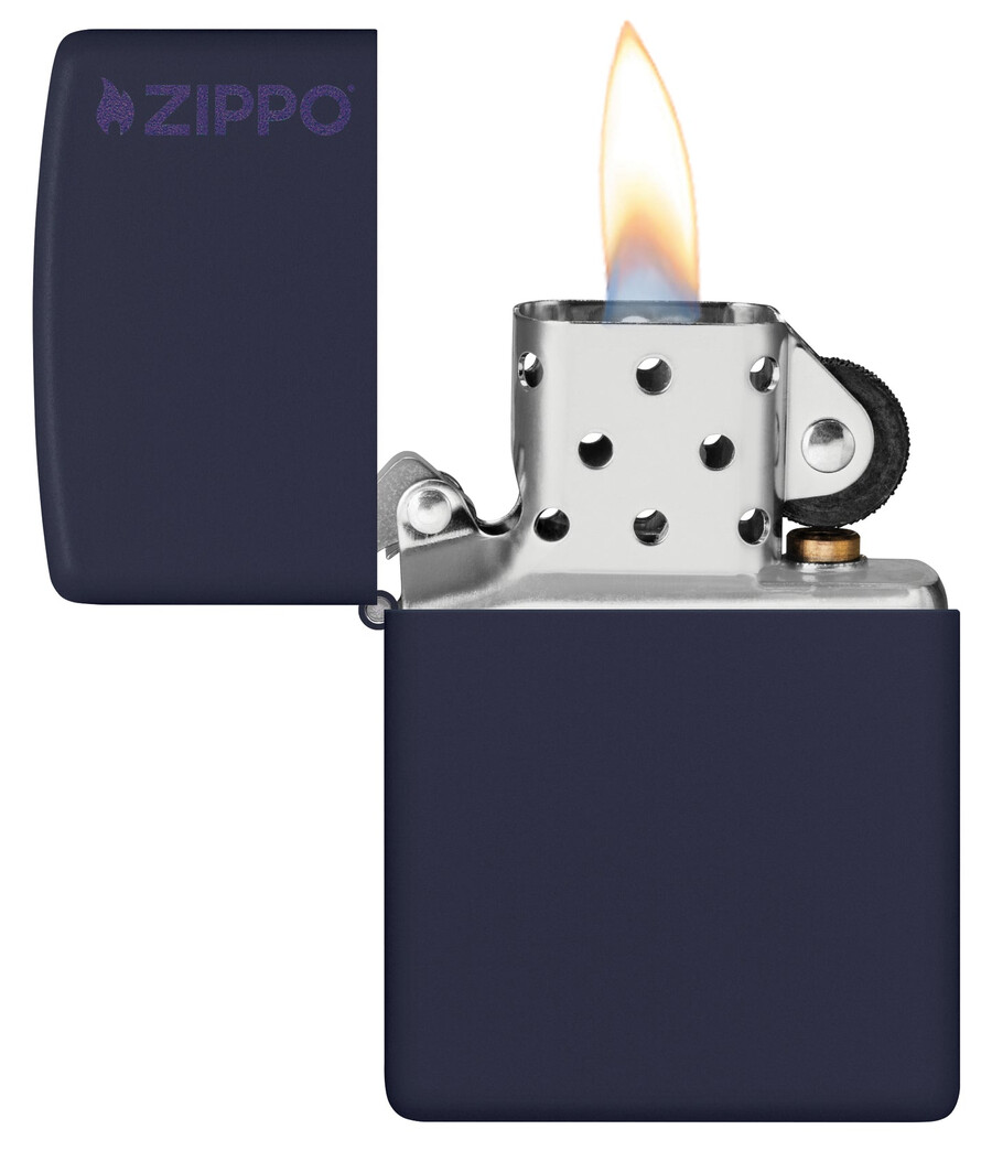 klassisches marineblaues mattes zippo-logo