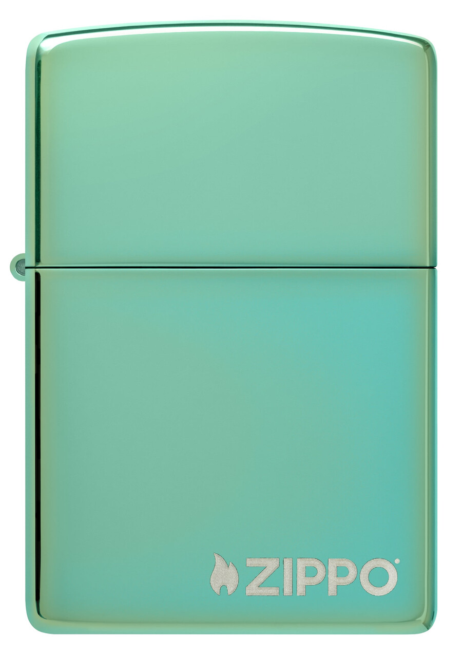 klassisches hochglanzpoliertes grünes zippo-logo