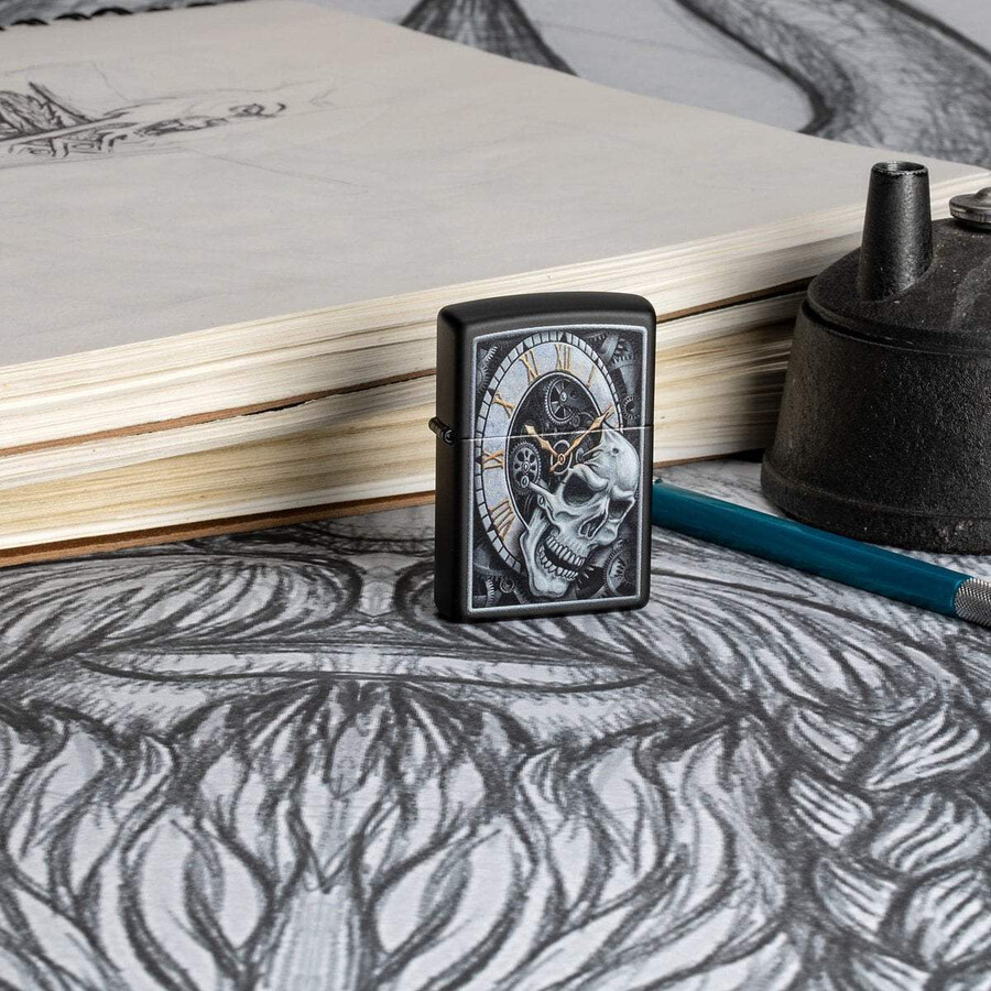 totenkopf-uhr-design