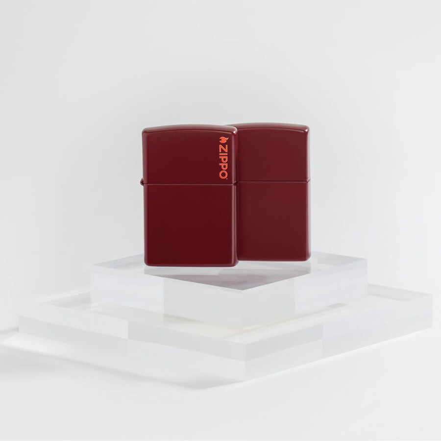 klassisches merlot zippo logo