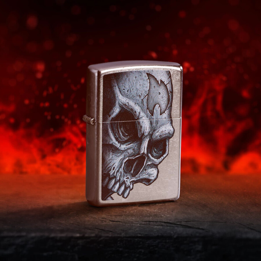 totenkopf- und flammen-design