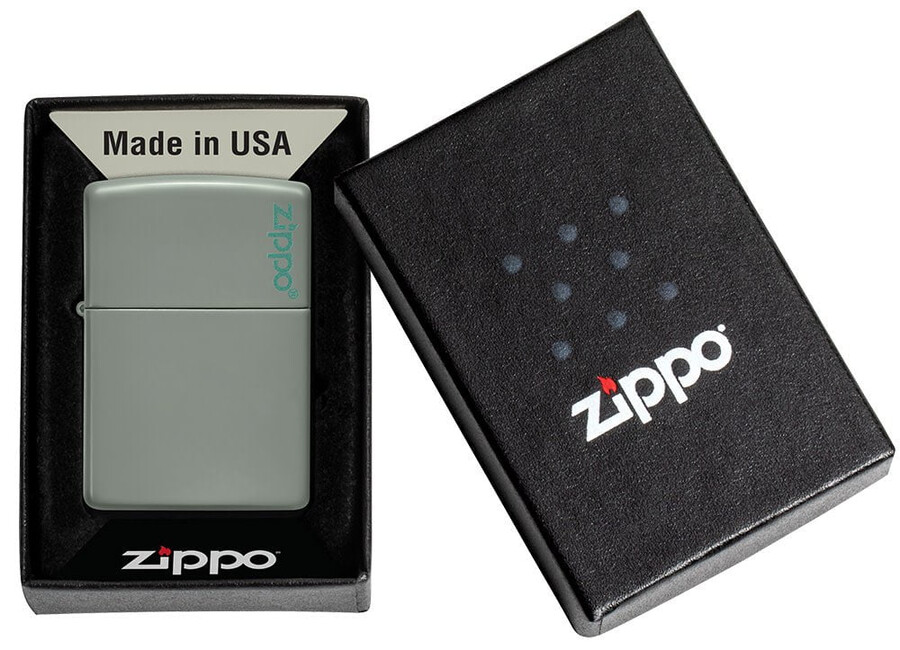 klassisches zippo-logo in salbei